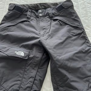 Men’s/ Unisex North Face Ski/ Snowboard pants- insulated